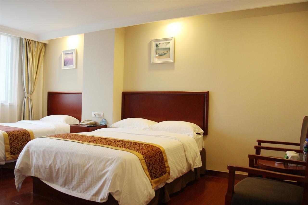 Greentree Inn Shanghai Minhang District Beiqiao Subway Station Express Hotel Extérieur photo