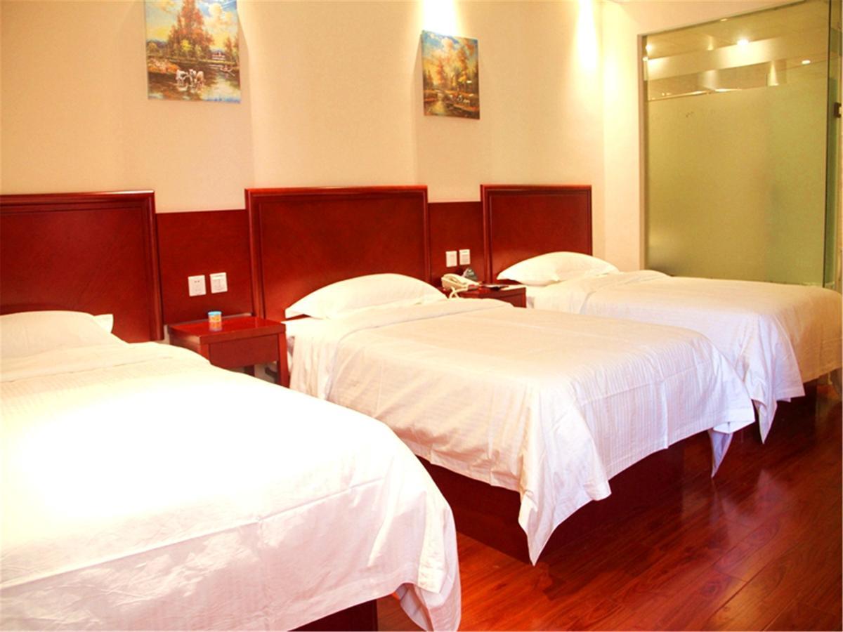 Greentree Inn Shanghai Minhang District Beiqiao Subway Station Express Hotel Extérieur photo